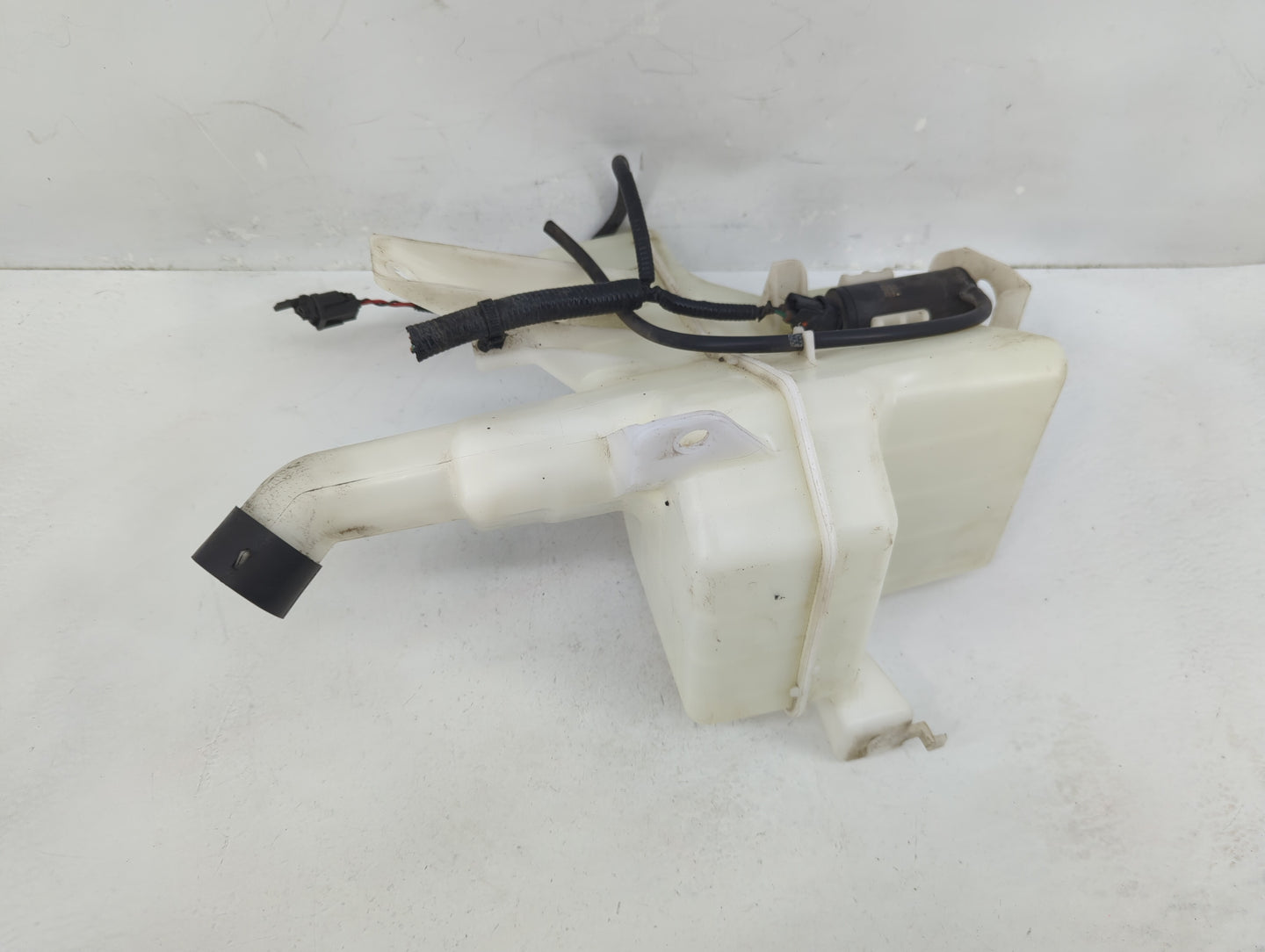 2018-2022 Honda Accord Windshield Washer Fluid Reservoir Bottle Oem - Oemusedautoparts1.com