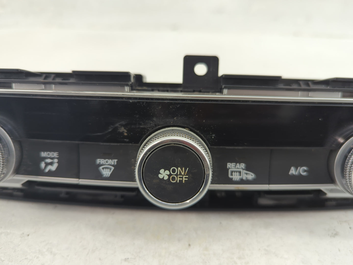 2021-2022 Honda Accord Climate Control Module Temperature AC/Heater Replacement P/N:79610TVAA10M1 Fits Fits 2021 2022 OEM Us