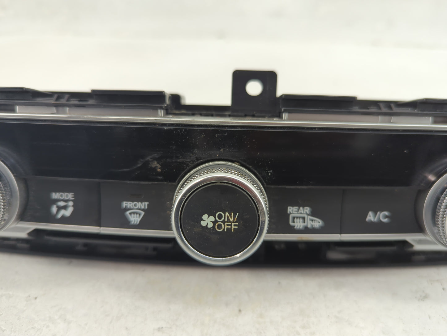 2021-2022 Honda Accord Climate Control Module Temperature AC/Heater Replacement P/N:79610TVAA10M1 Fits Fits 2021 2022 OEM Us