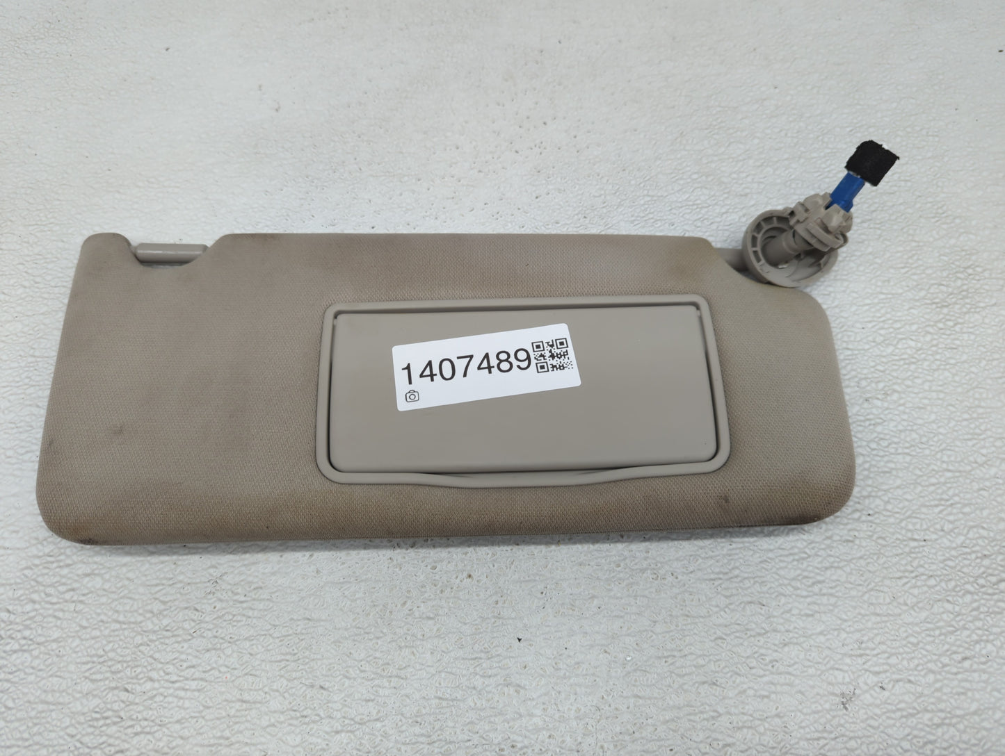 2018-2022 Honda Accord Sun Visor Shade Replacement Passenger Right Mirror Fits Fits 2018 2019 2020 2021 2022 OEM Used Auto P