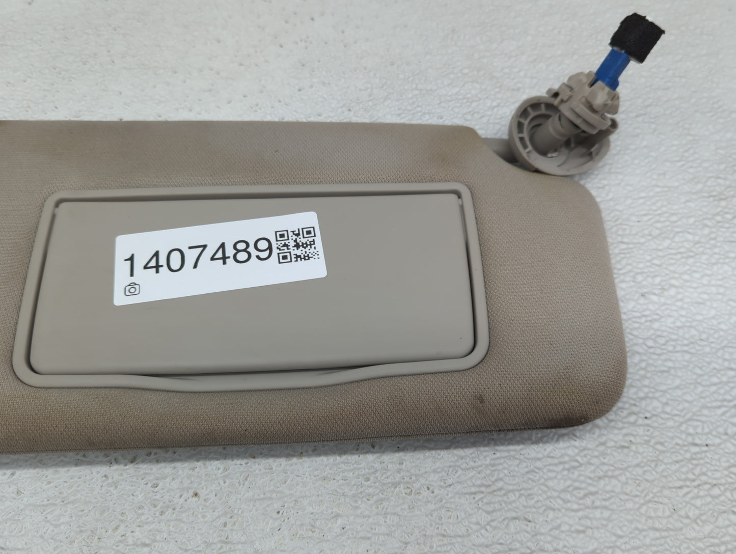 2018-2022 Honda Accord Sun Visor Shade Replacement Passenger Right Mirror Fits Fits 2018 2019 2020 2021 2022 OEM Used Auto P