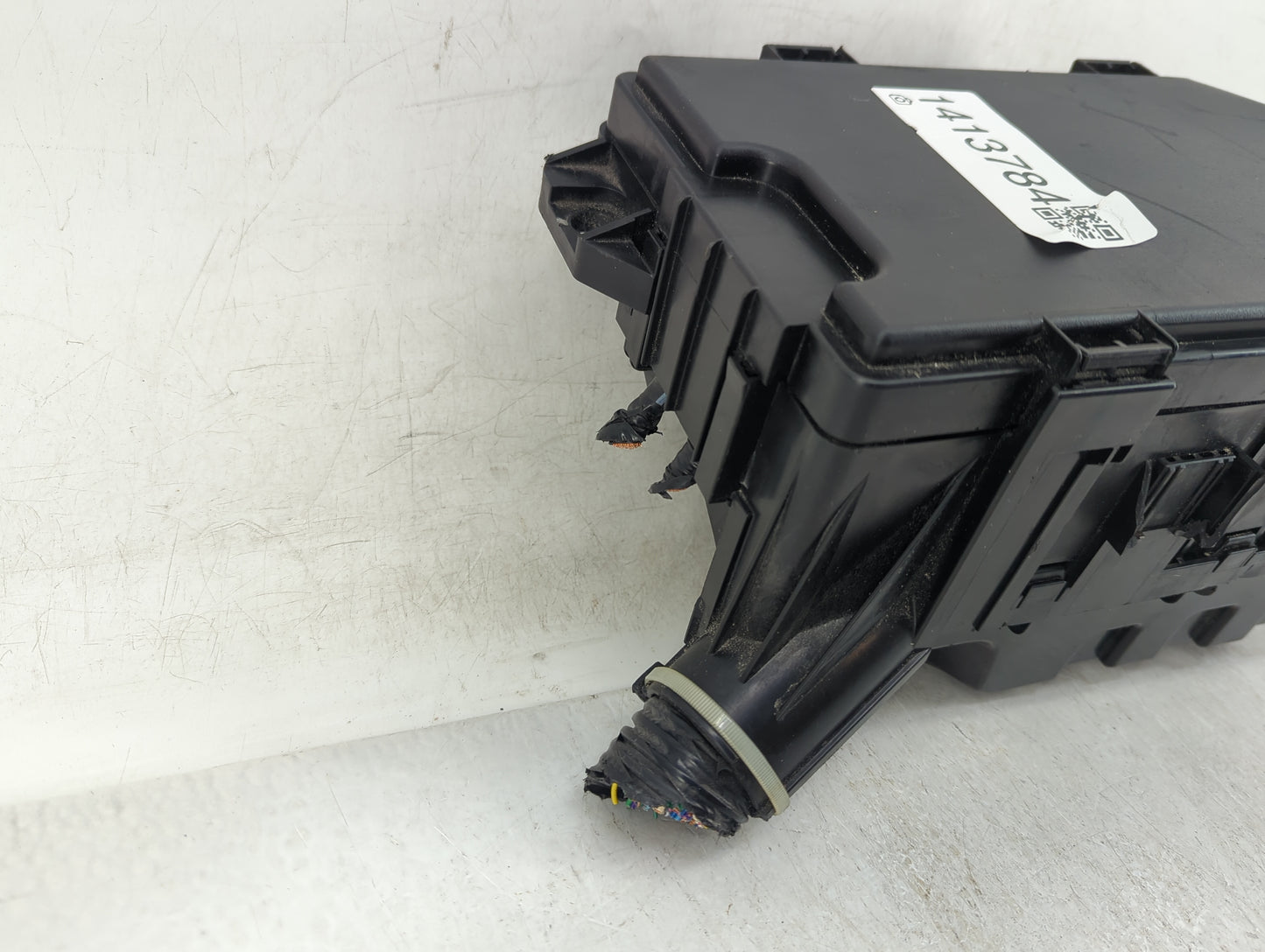 2021-2022 Honda Accord Fusebox Fuse Box Panel Relay Module Fits Fits 2021 2022 OEM Used Auto Parts - Oemusedautoparts1.com