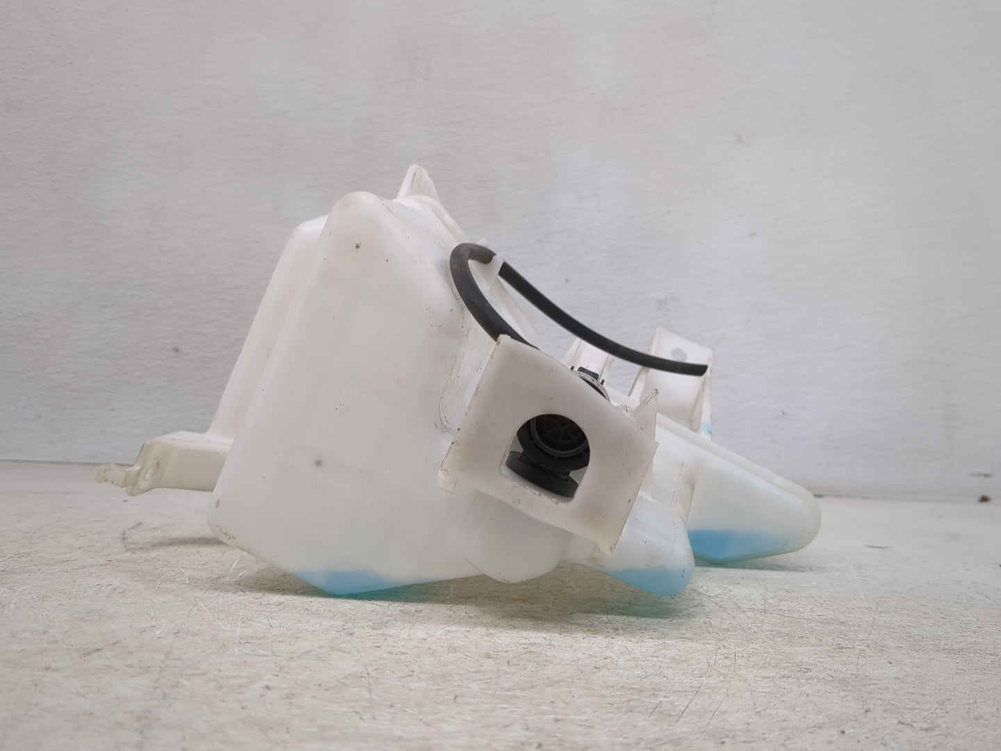 2018-2022 Honda Accord Windshield Washer Fluid Reservoir Bottle Oem - Oemusedautoparts1.com