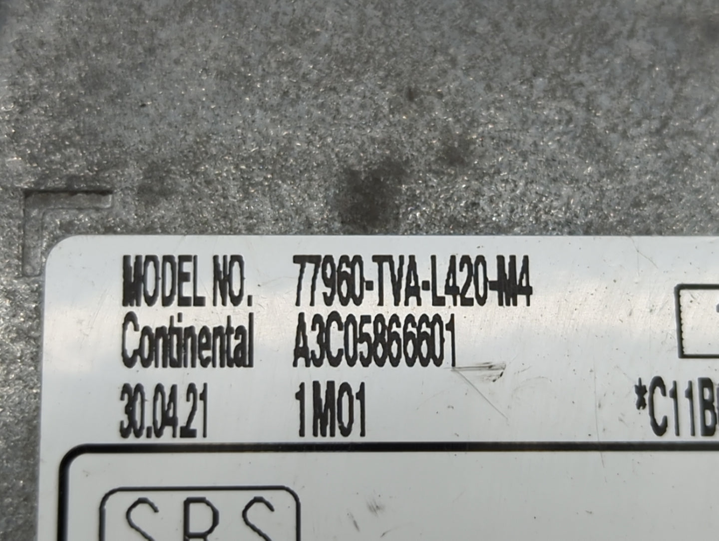 2021-2022 Honda Accord Body Control Module Bcm Inner Cabin Fuse Box - Oemusedautoparts1.com