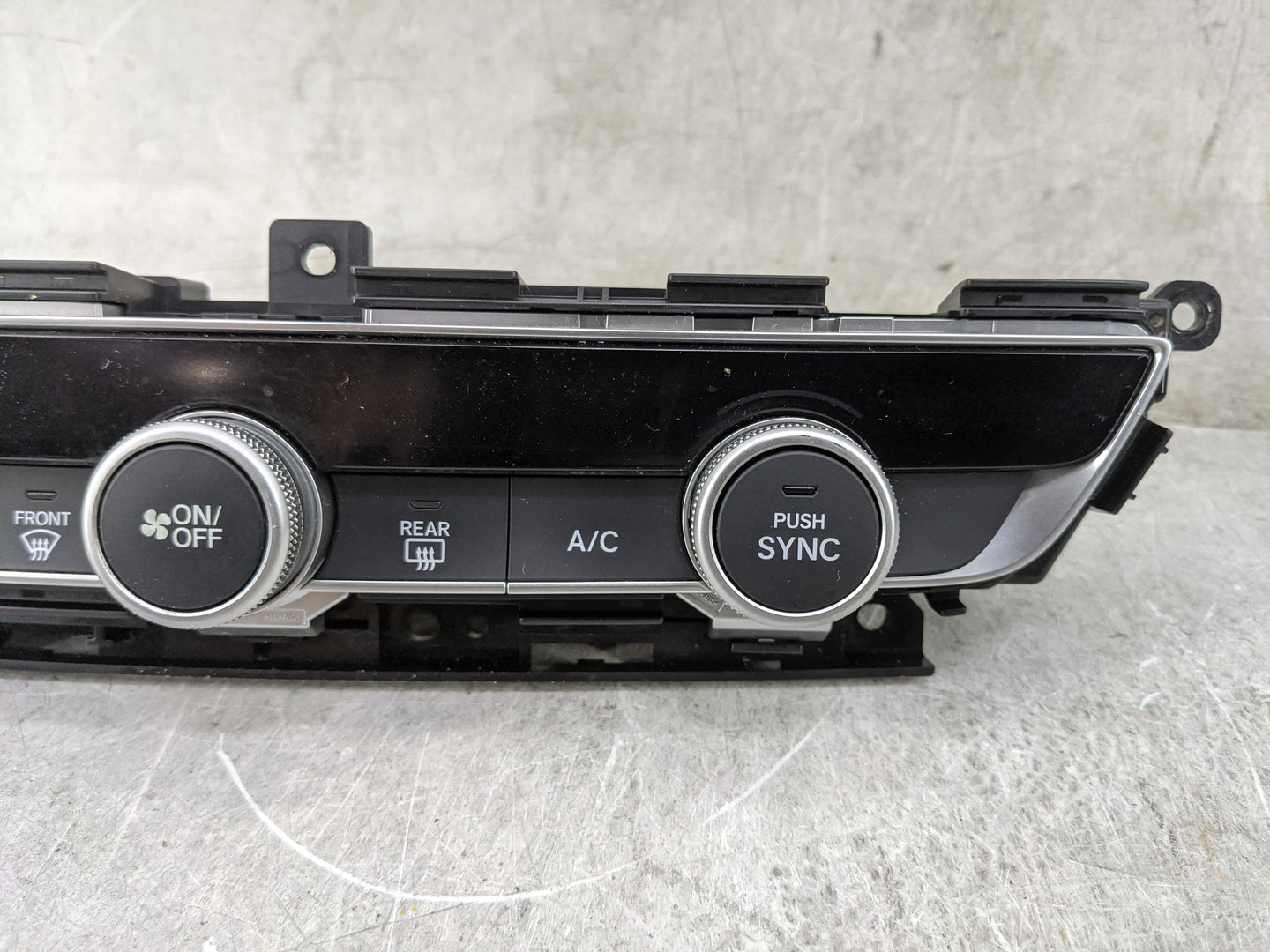 2021-2022 Honda Accord Climate Control Module Temperature AC/Heater Replacement P/N:79610TVAA210M1 SANWA2A955A Fits Fits 202