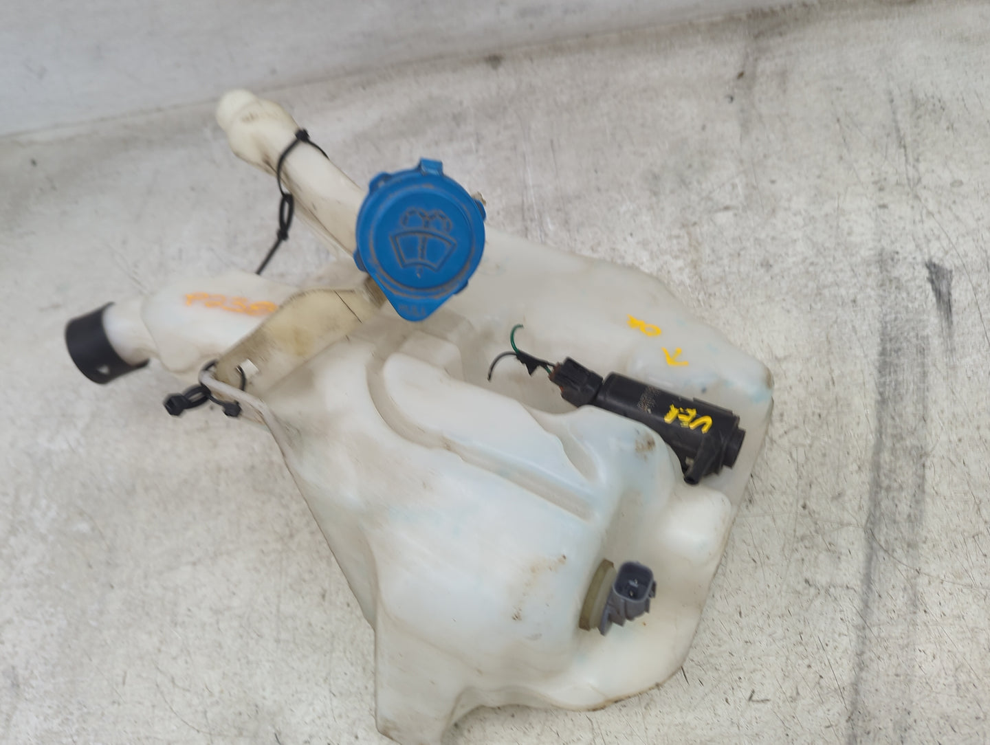 2018-2022 Honda Accord Windshield Washer Fluid Reservoir Bottle 1482216 - Oemusedautoparts1.com