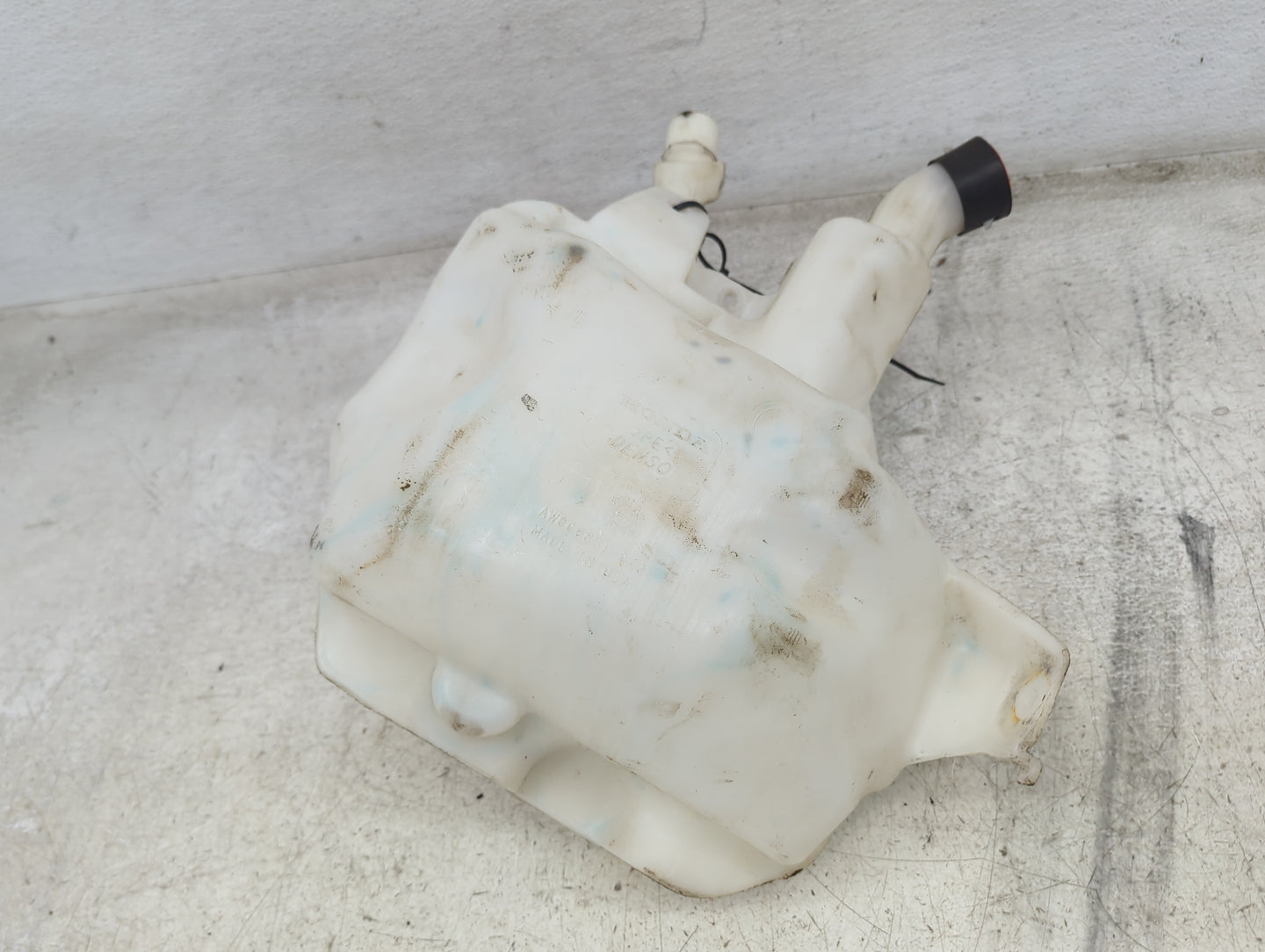 2018-2022 Honda Accord Windshield Washer Fluid Reservoir Bottle 1482216 - Oemusedautoparts1.com