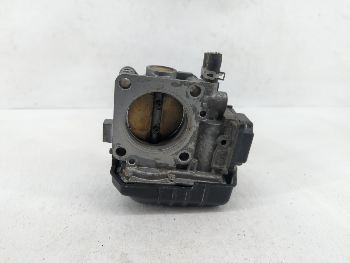 2018-2019 Honda Accord Throttle Body P/N:GMH0A Fits Fits 2017 2018 2019 OEM Used Auto Parts - Oemusedautoparts1.com