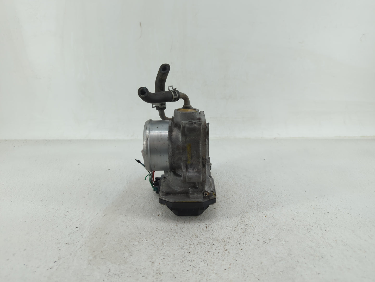 2018-2022 Honda Accord Throttle Body P/N:GMG9A Fits Fits 2016 2017 2018 2019 2020 2021 2022 OEM Used Auto Parts - Oemusedaut