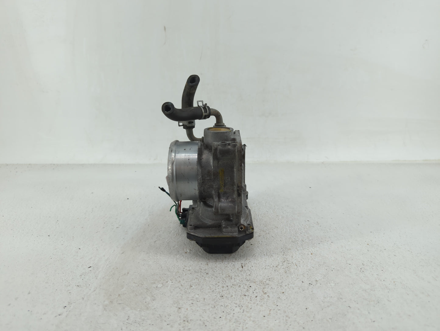 2018-2022 Honda Accord Throttle Body P/N:GMG9A Fits Fits 2016 2017 2018 2019 2020 2021 2022 OEM Used Auto Parts - Oemusedaut