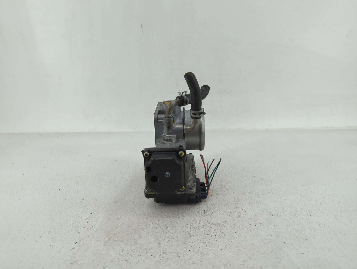 2018-2022 Honda Accord Throttle Body P/N:GMG9A Fits Fits 2016 2017 2018 2019 2020 2021 2022 OEM Used Auto Parts - Oemusedaut