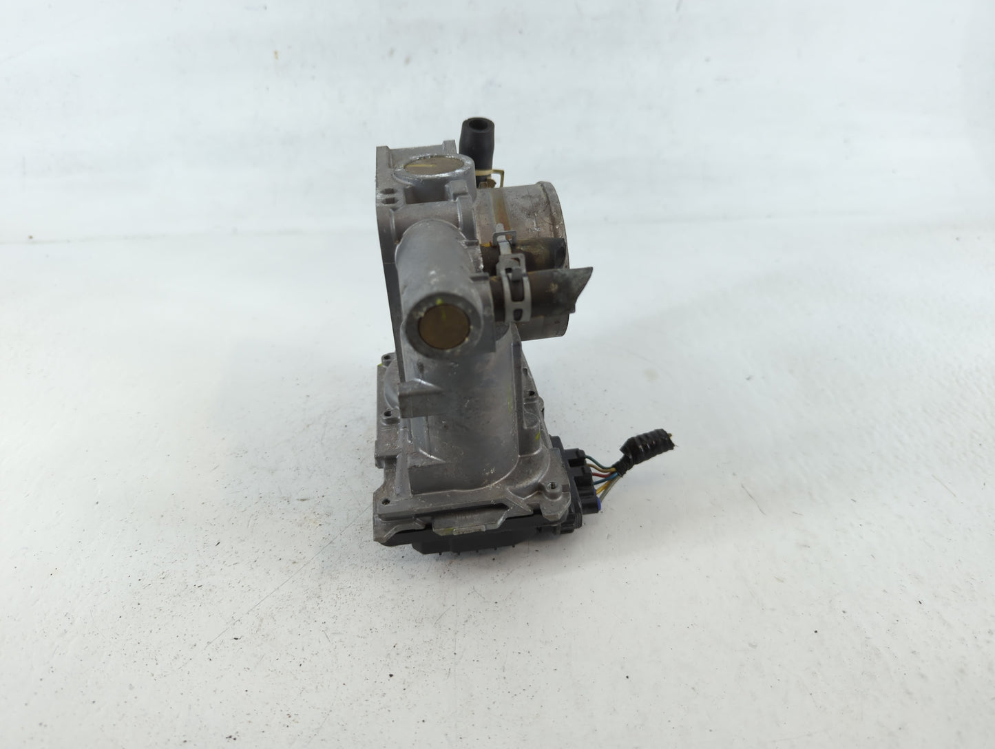 2017-2022 Honda Accord Throttle Body P/N:2610 01021, GMF9D Fits Fits 2017 2018 2019 2020 2021 2022 OEM Used Auto Parts - Oem