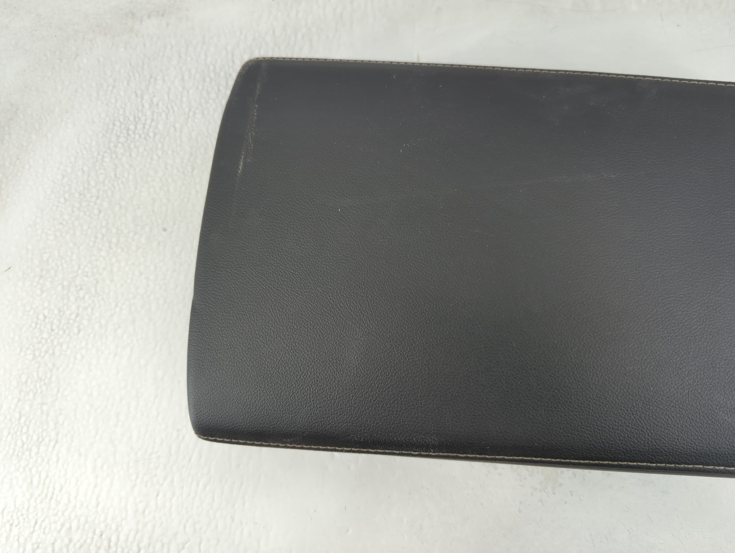 2021 Honda Accord Center Console Armrest Cover Lid Fits OEM Used Auto Parts - Oemusedautoparts1.com