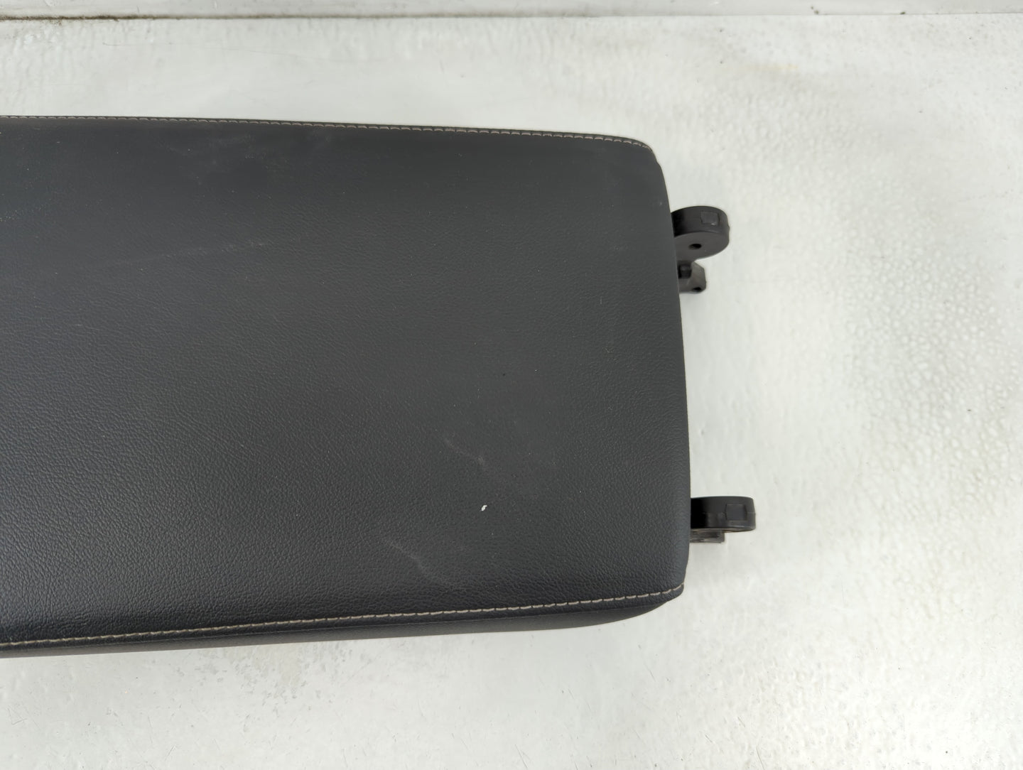 2021 Honda Accord Center Console Armrest Cover Lid Fits OEM Used Auto Parts - Oemusedautoparts1.com