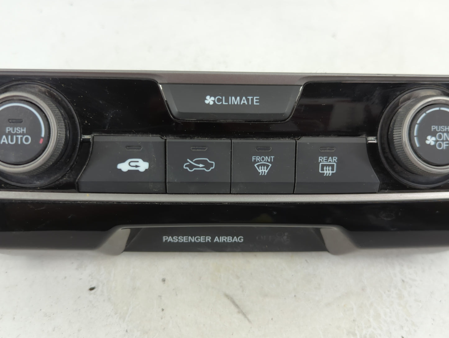 2019-2021 Honda Civic Climate Control Module Temperature AC/Heater Replacement P/N:79600TBAA332M1 Fits Fits 2019 2020 2021 O