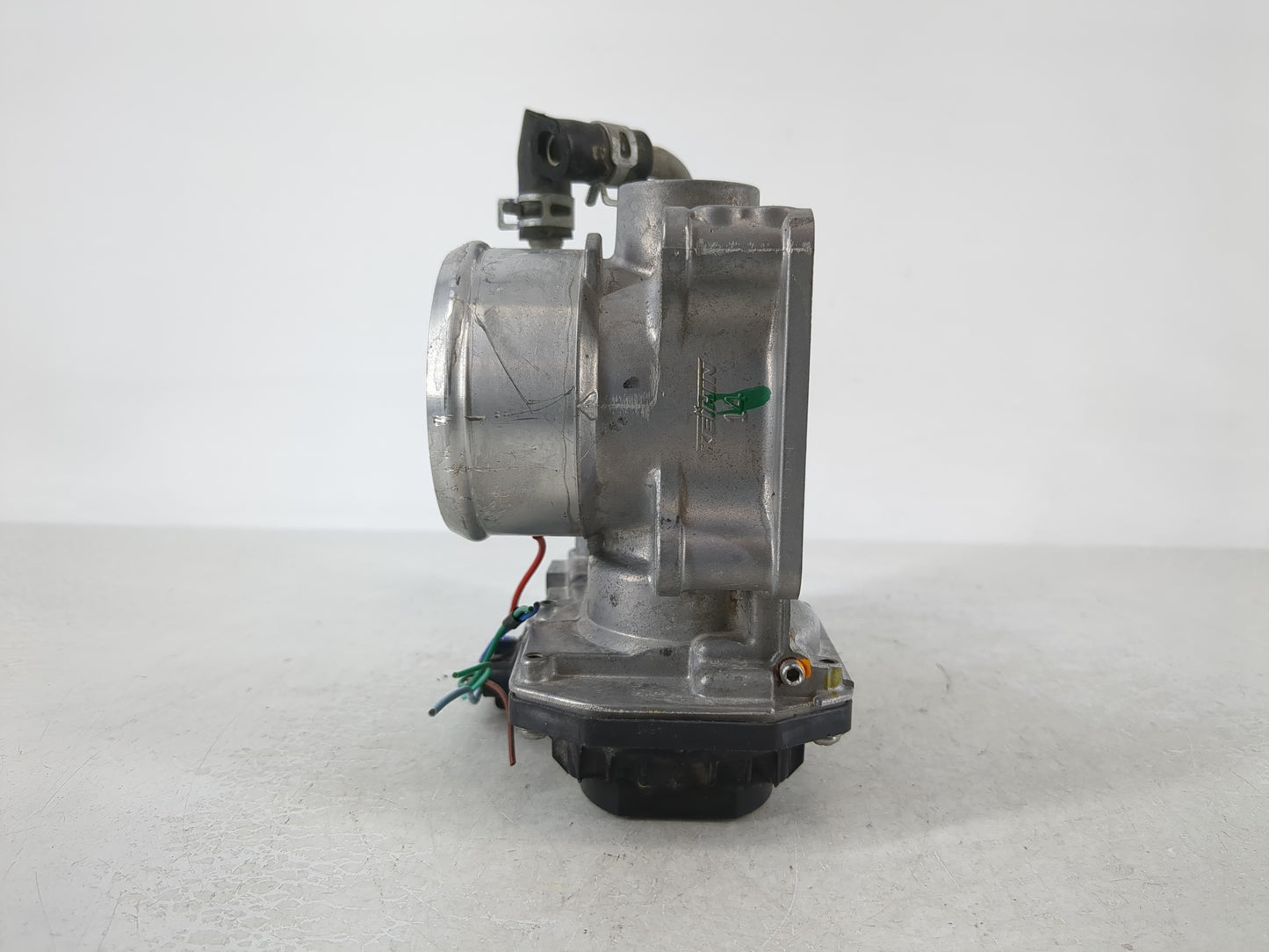 2016-2022 Honda Civic Throttle Body P/N:GMG9A M01209 Fits Fits 2016 2017 2018 2019 2020 2021 2022 OEM Used Auto Parts - Oemu