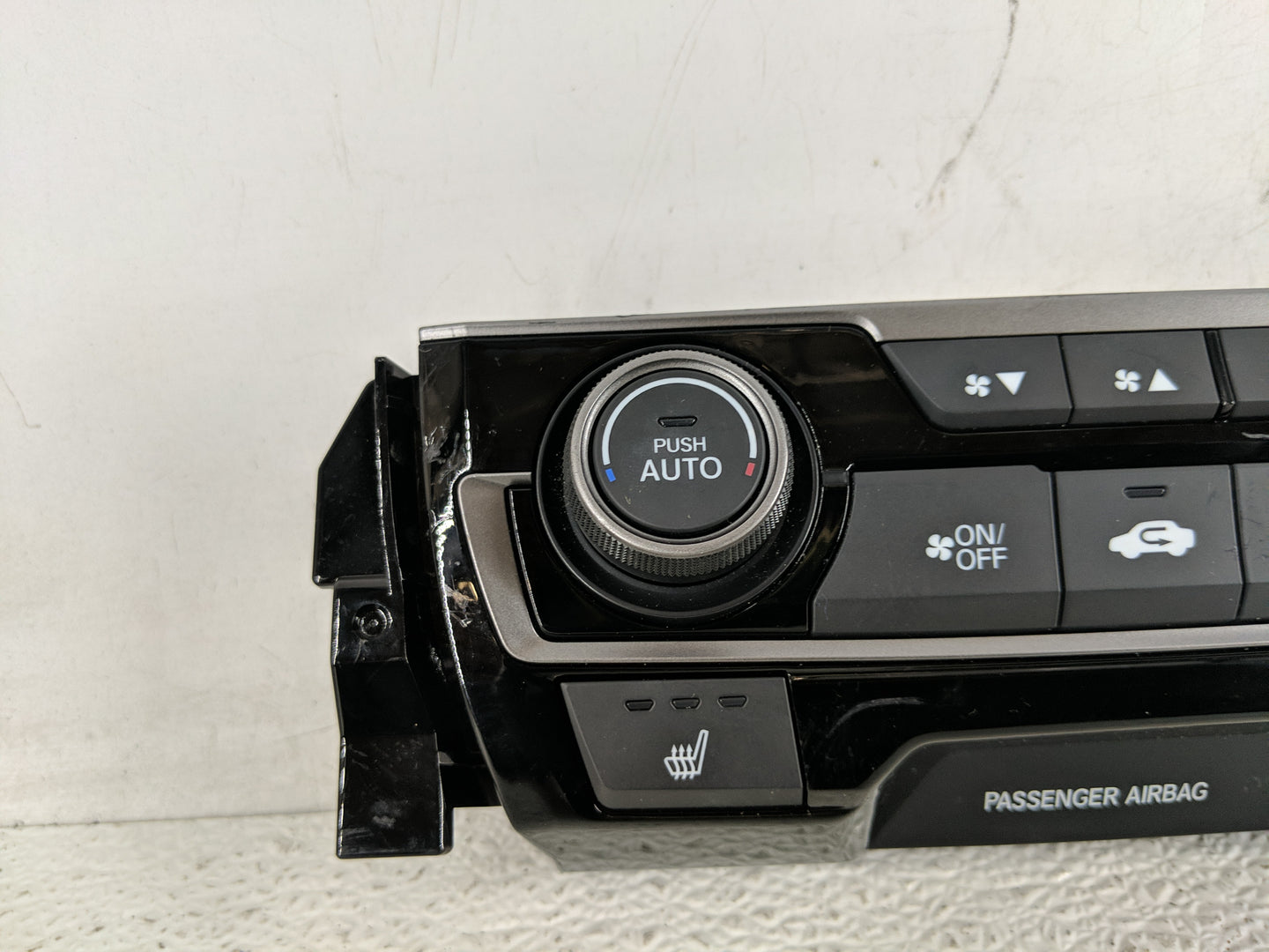 2019-2021 Honda Civic Climate Control Module Temperature AC/Heater Replacement P/N:79600TBAA912M1 Fits Fits 2019 2020 2021 O