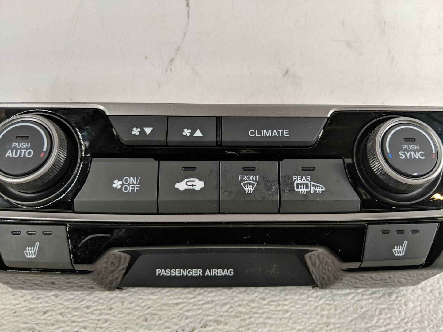 2019-2021 Honda Civic Climate Control Module Temperature AC/Heater Replacement P/N:79600TBAA912M1 Fits Fits 2019 2020 2021 O