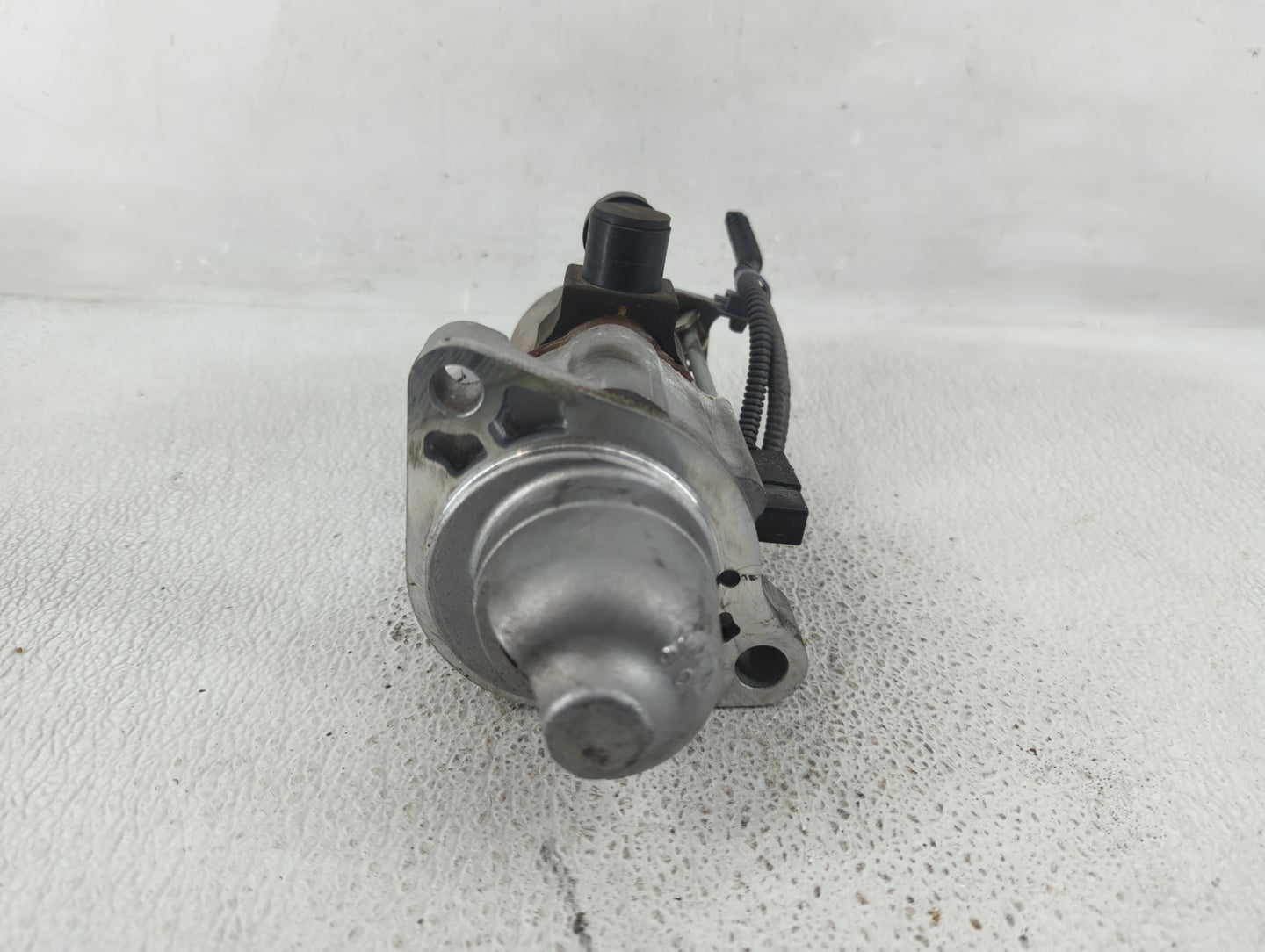 2016-2017 Honda Civic Car Starter Motor Solenoid OEM P/N:SM-75020 Fits Fits 2016 2017 2020 OEM Used Auto Parts - Oemusedauto