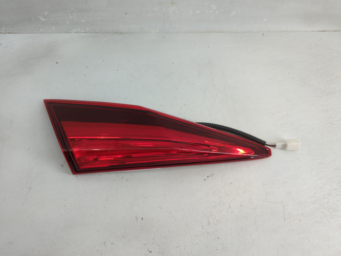 2017-2021 Honda Civic Tail Light Assembly Driver Left OEM Fits Fits 2017 2018 2019 2020 2021 OEM Used Auto Parts - Oemusedau