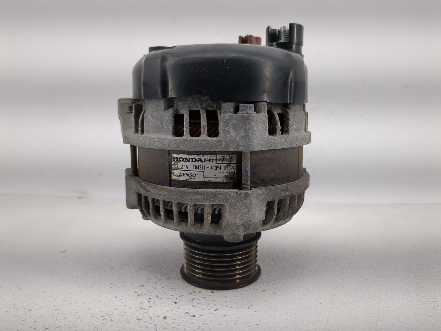 2017-2022 Honda Civic Alternator Replacement Generator Charging Assembly Engine OEM P/N:104211-4340 Fits OEM Used Auto Parts