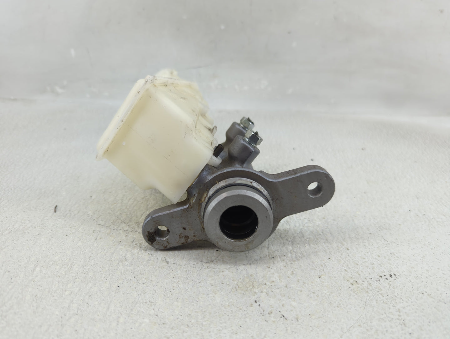 2016-2021 Honda Civic Brake Master Cylinder - Oemusedautoparts1.com