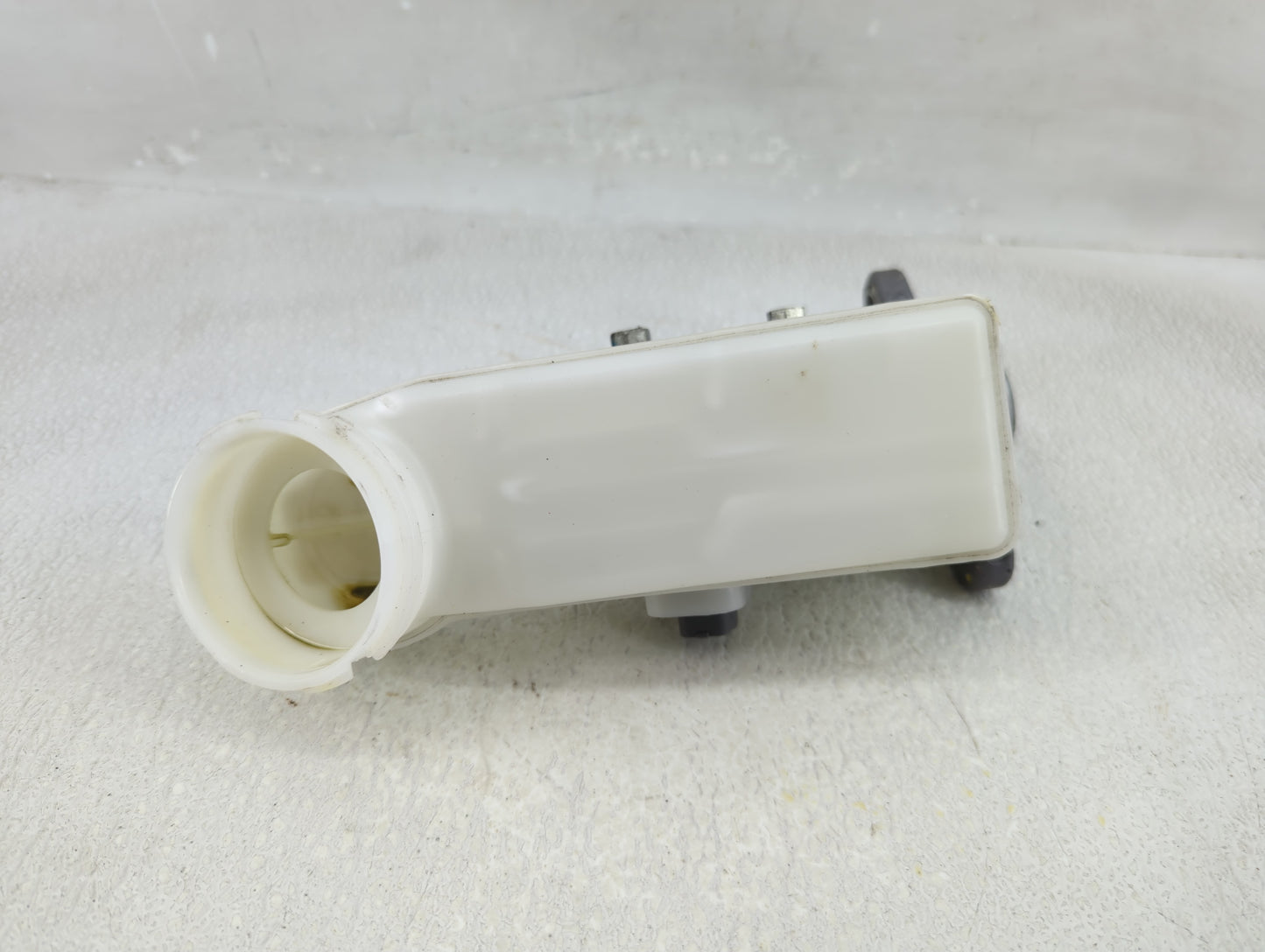 2017-2021 Honda Civic Brake Master Cylinder 1310763 - Oemusedautoparts1.com