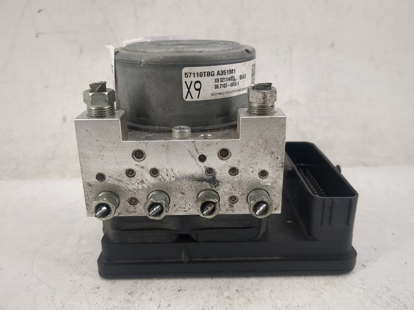 2019-2021 Honda Civic ABS Pump Control Module Replacement P/N:57110TBG A351M1 Fits Fits 2019 2020 2021 OEM Used Auto Parts -
