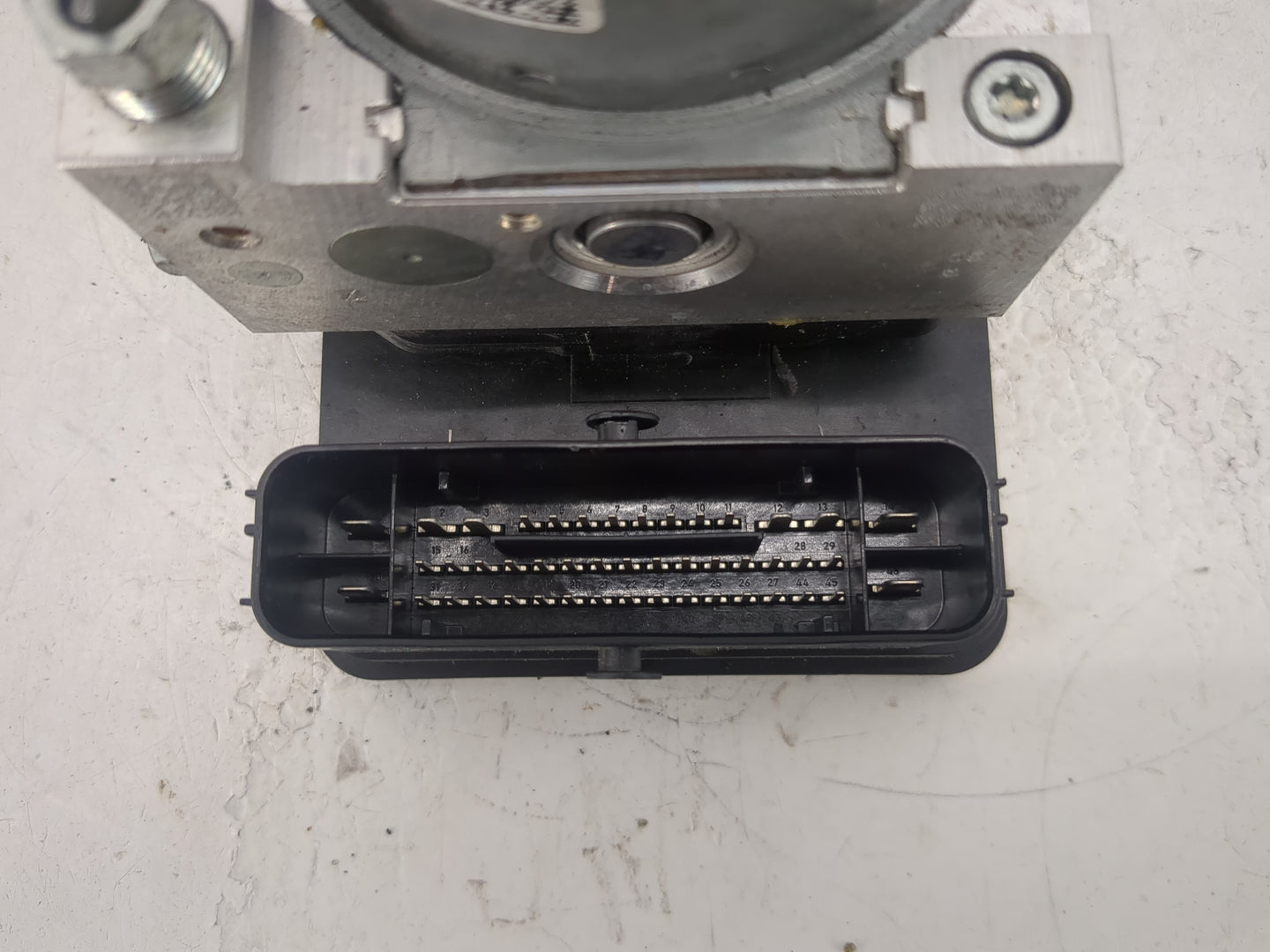2019-2021 Honda Civic ABS Pump Control Module Replacement P/N:57110TBG A351M1 Fits Fits 2019 2020 2021 OEM Used Auto Parts -