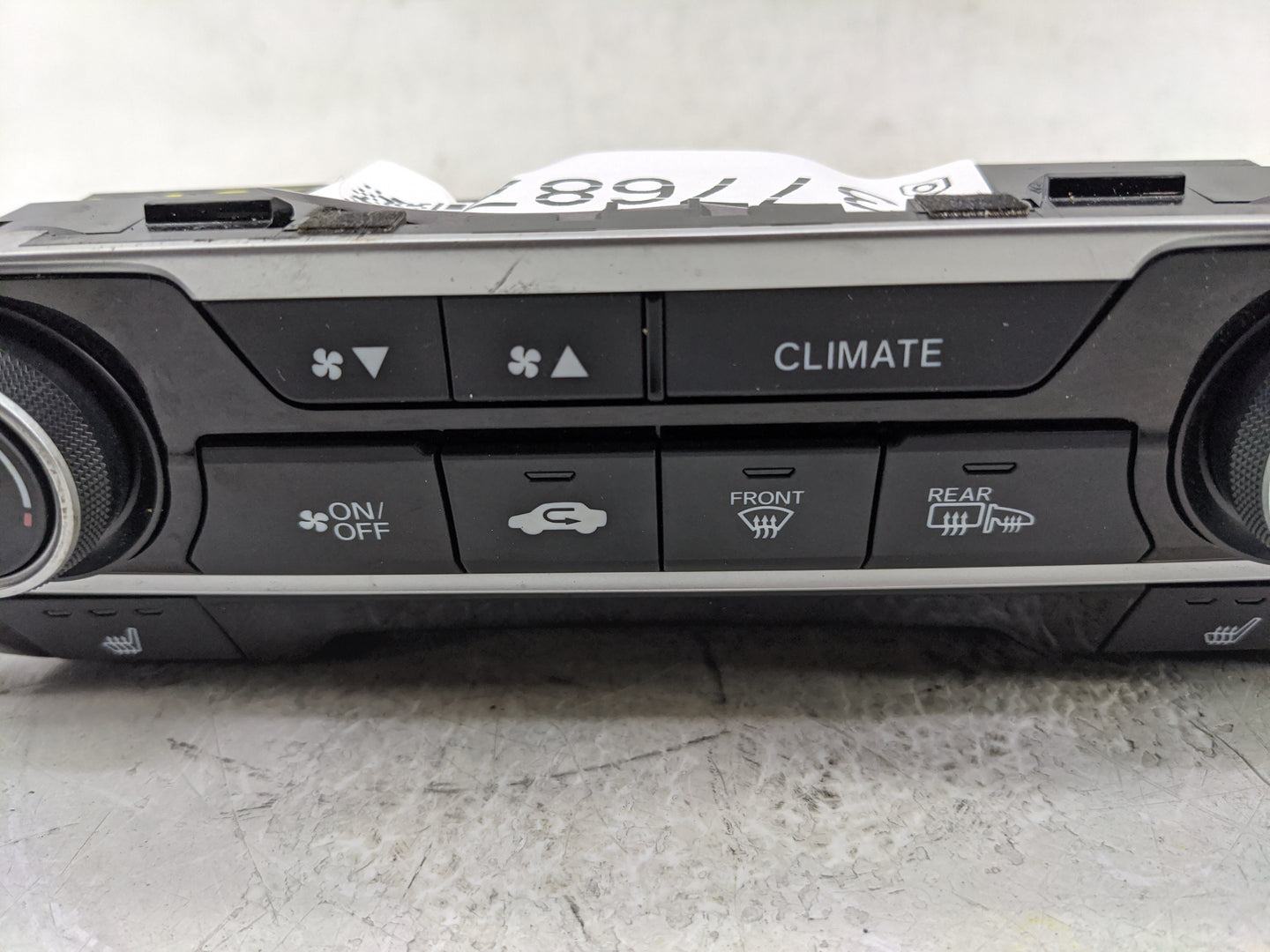 2016-2021 Honda Civic Climate Control Module Temperature AC/Heater Replacement P/N:79600TBAA912M1 Fits OEM Used Auto Parts -