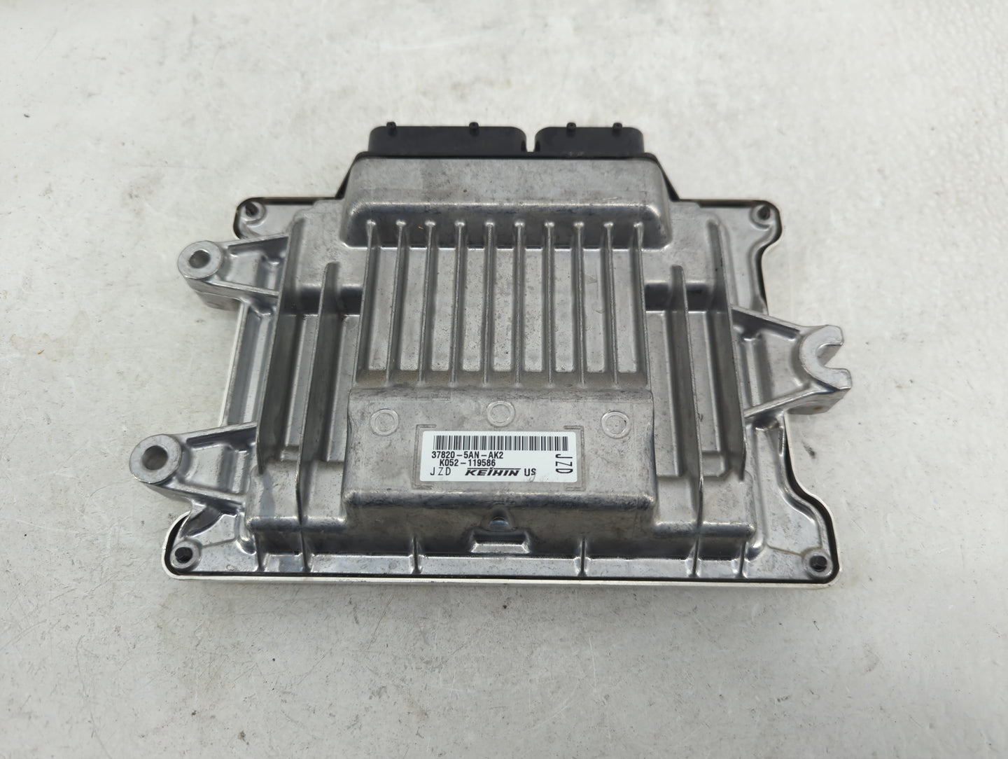 2020-2021 Honda Civic PCM Engine Control Computer ECU ECM PCU OEM P/N:37820-5AN-AK2 37820-6S8-AE1 Fits Fits 2020 2021 OEM Us