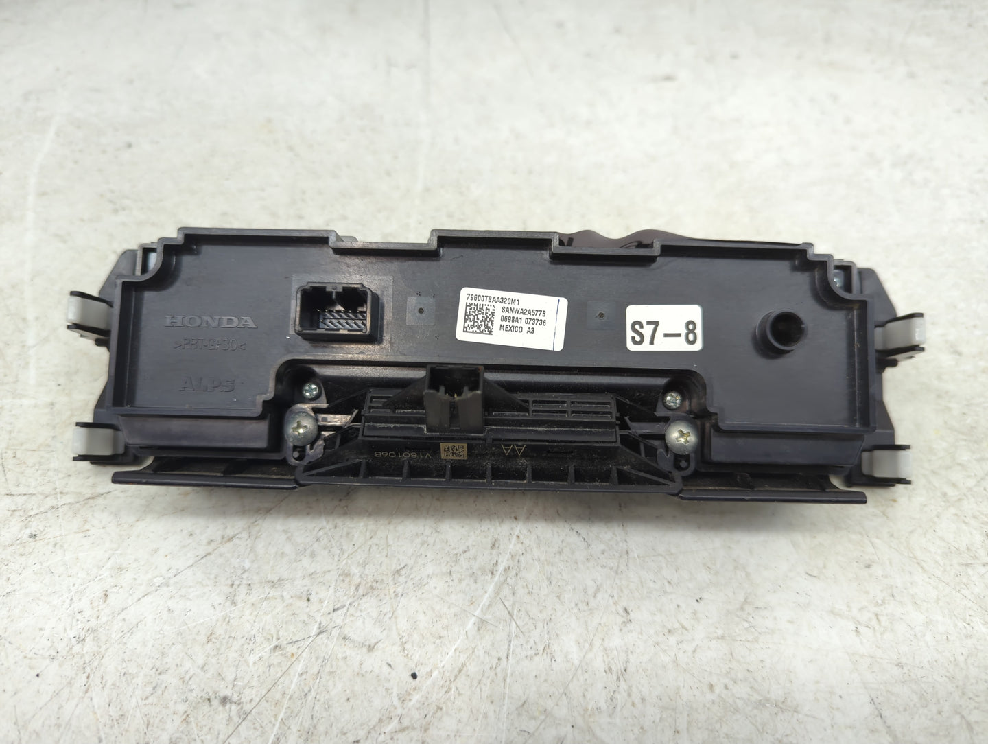 2019-2021 Honda Civic Climate Control Module Temperature AC/Heater Replacement P/N:79600TBAA320M1 Fits Fits 2019 2020 2021 O