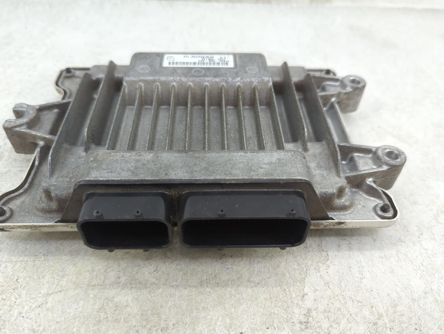 2019-2021 Honda Civic PCM Engine Control Computer ECU ECM PCU OEM P/N:37820-5BB-A54 Fits Fits 2019 2020 2021 OEM Used Auto P