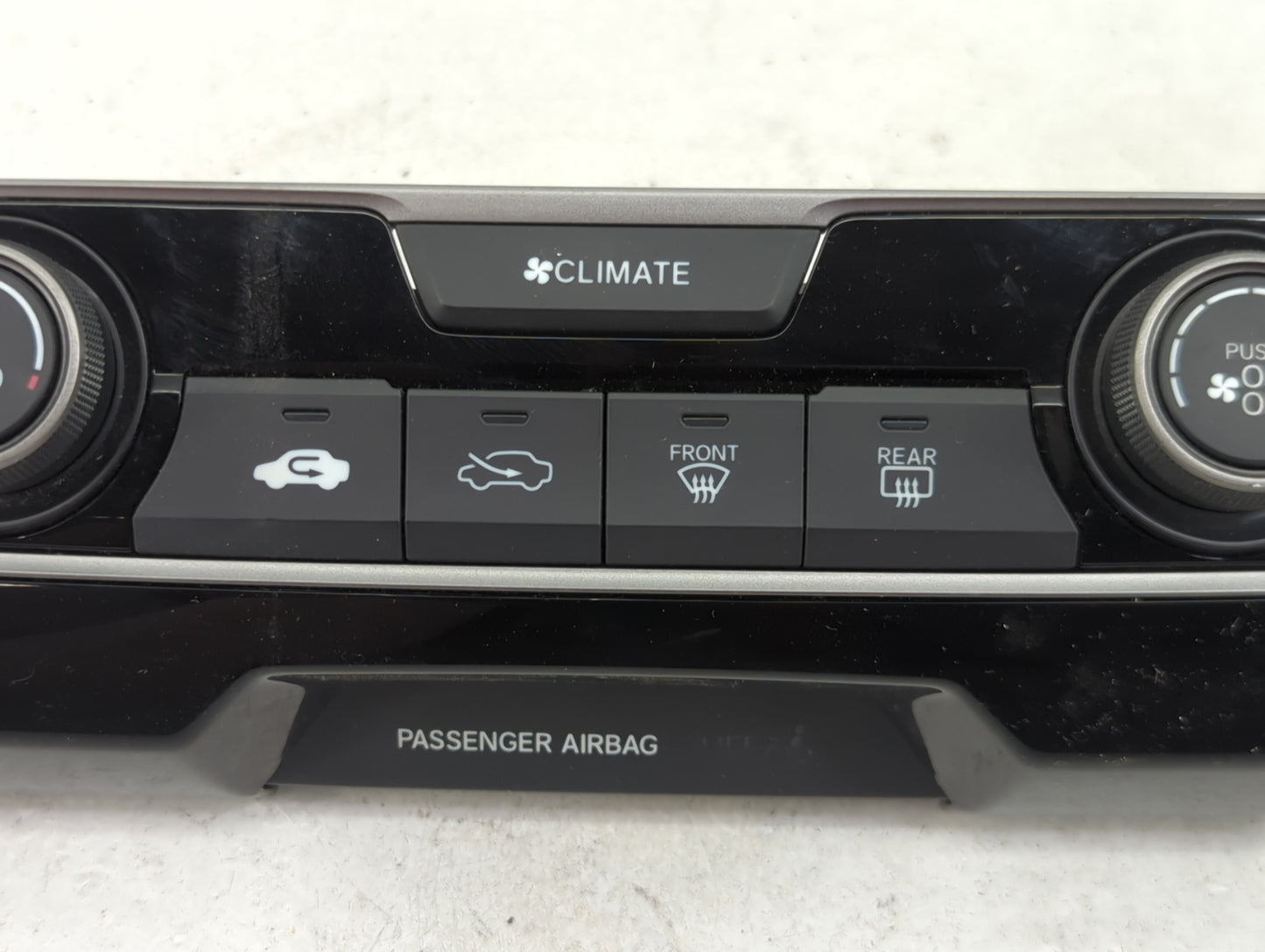 2021 Honda Civic Climate Control Module Temperature AC/Heater Replacement P/N:79600TBAA332M1 SANWA2A784B Fits OEM Used Auto 