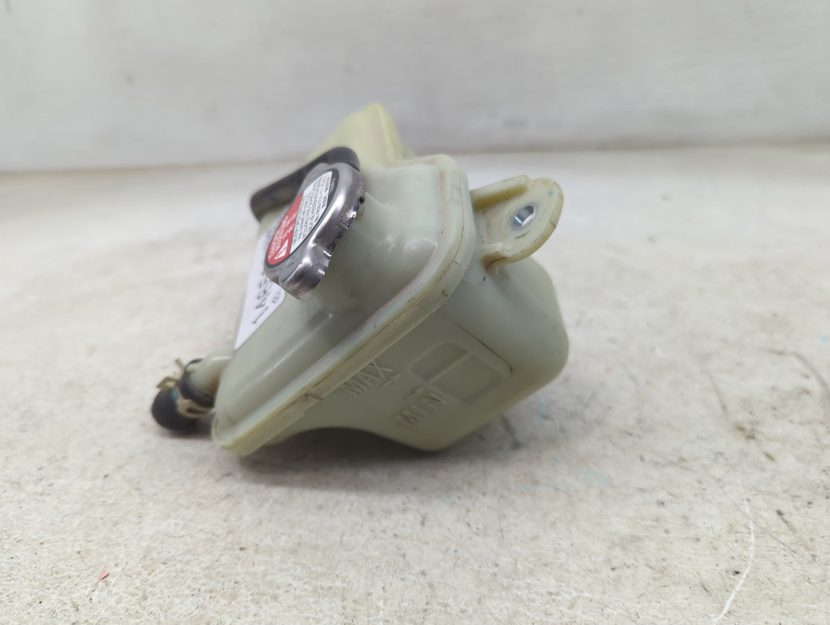 2017-2021 Honda Civic Radiator Coolant Overflow Expansion Tank Bottle 1465605 - Oemusedautoparts1.com