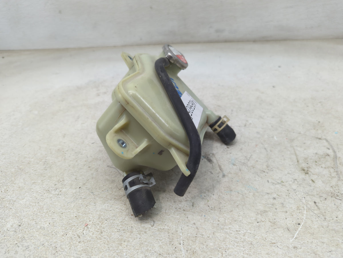2017-2021 Honda Civic Radiator Coolant Overflow Expansion Tank Bottle 1465605 - Oemusedautoparts1.com