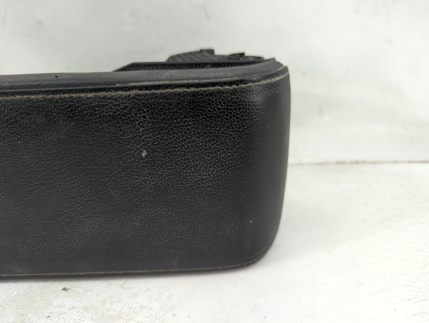 2021 Honda Civic Center Console Armrest Cover Lid Fits OEM Used Auto Parts - Oemusedautoparts1.com