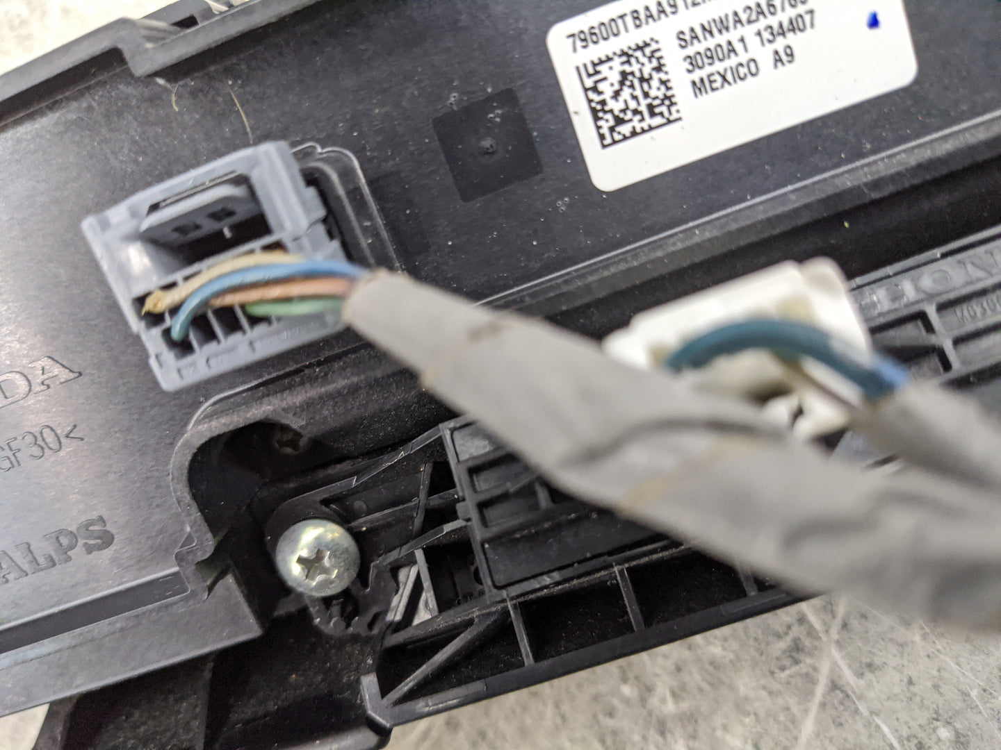 2019-2021 Honda Civic Climate Control Module Temperature AC/Heater Replacement P/N:79600TBAA912M1 Fits Fits 2019 2020 2021 O