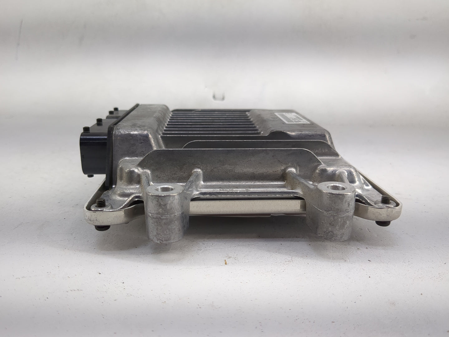 2019-2021 Honda Civic PCM Engine Control Computer ECU ECM PCU OEM P/N:37820-5AA-L95 J685-161753 Fits Fits 2019 2020 2021 OEM