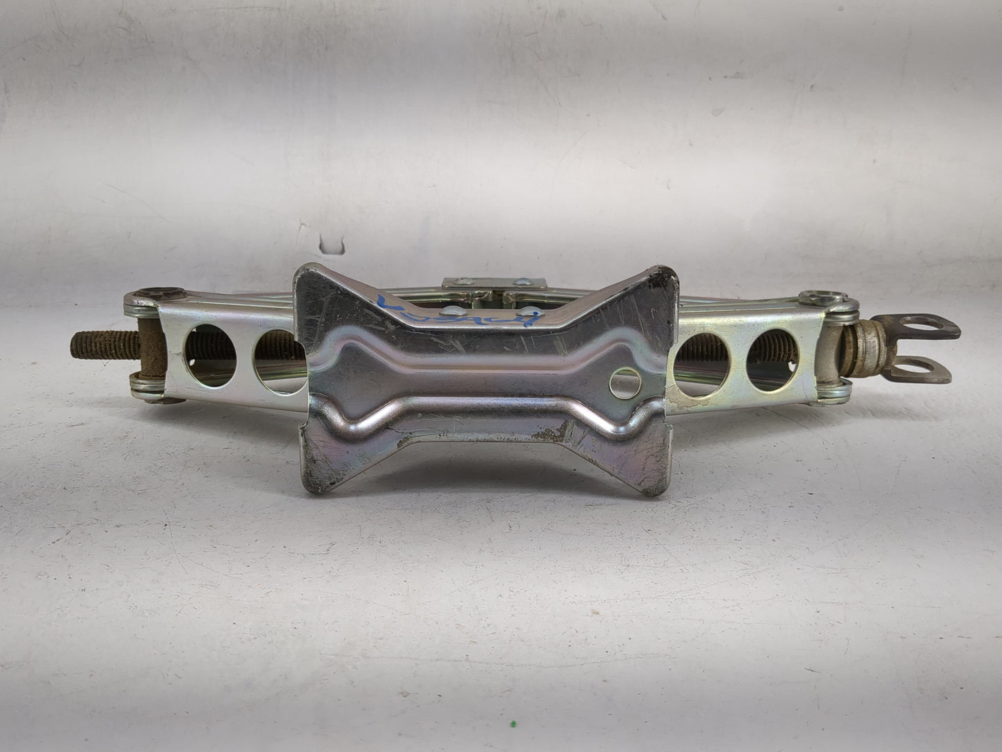 2021 Honda Civic Spare Scissor Car Jack - Oemusedautoparts1.com