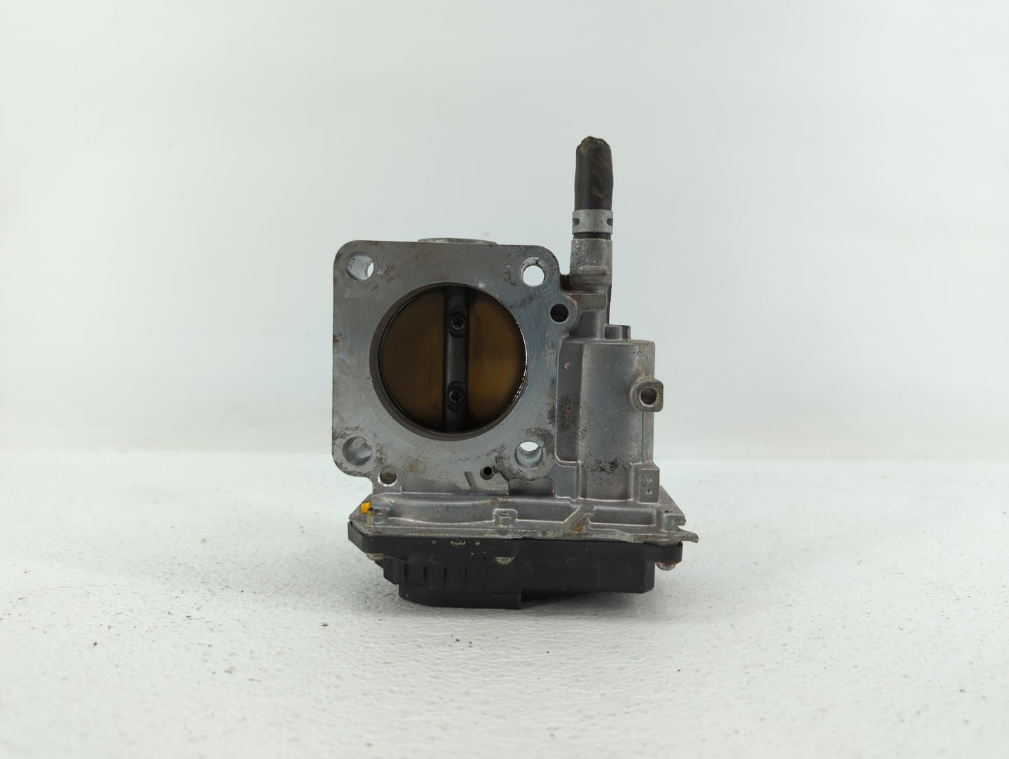 2016-2019 Honda Civic Throttle Body P/N:GMH1A Fits Fits 2016 2017 2018 2019 OEM Used Auto Parts - Oemusedautoparts1.com