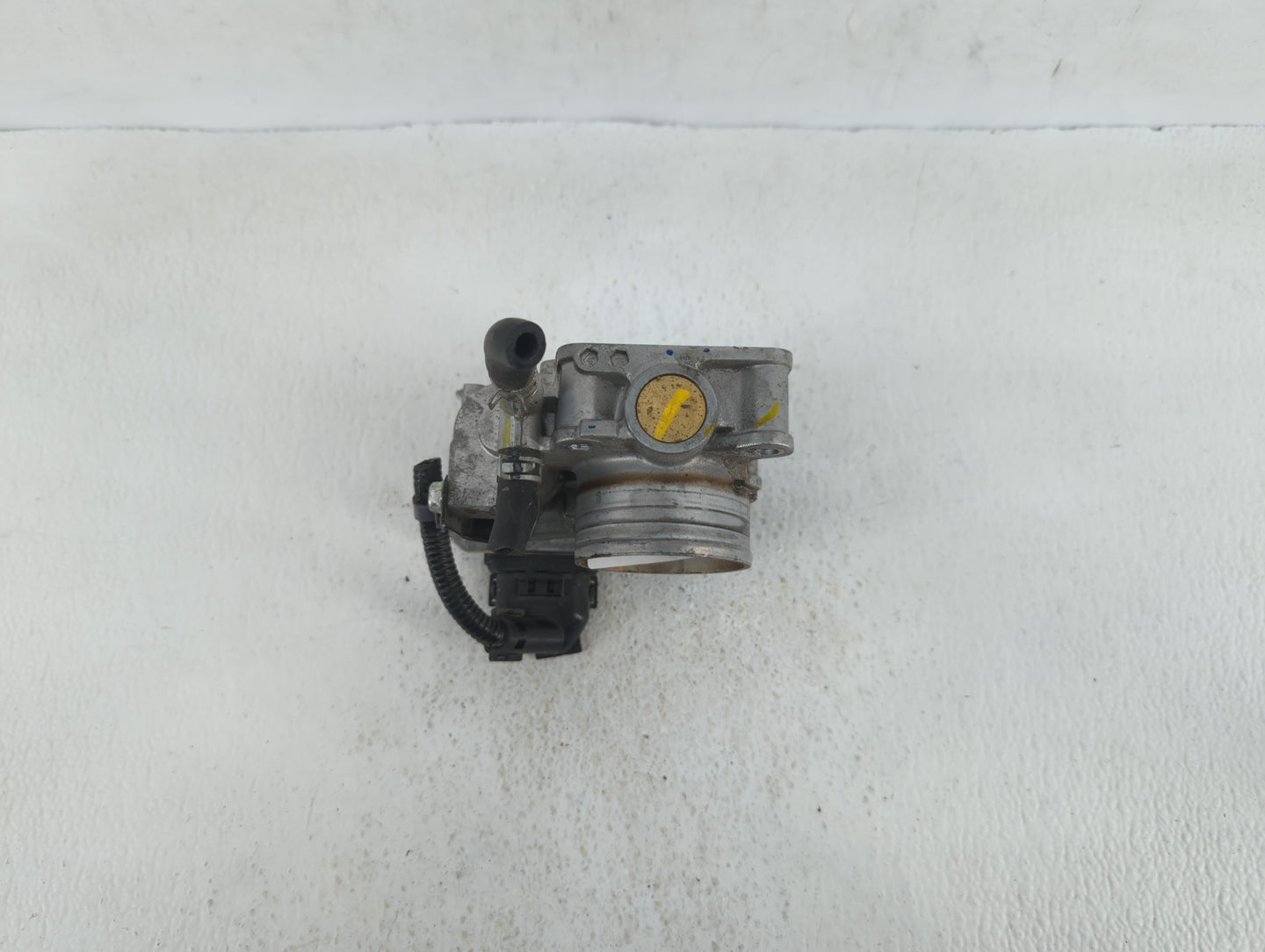 2016-2019 Honda Civic Throttle Body P/N:GMH1A Fits Fits 2016 2017 2018 2019 OEM Used Auto Parts - Oemusedautoparts1.com