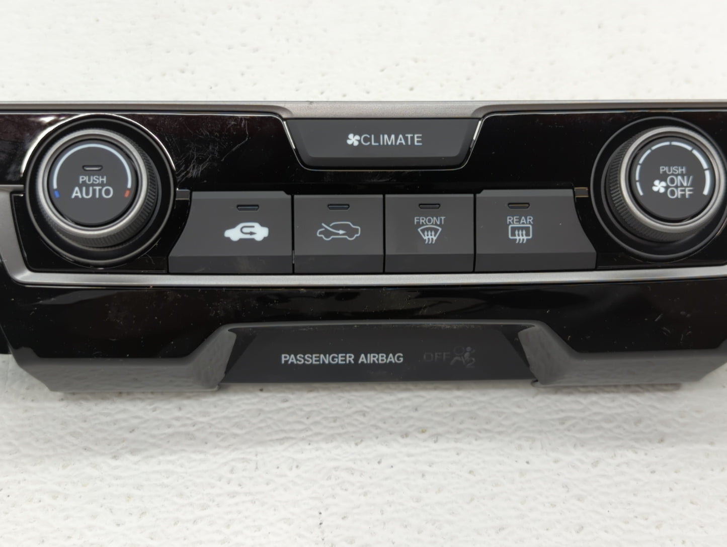 2016-2021 Honda Civic Climate Control Module Temperature AC/Heater Replacement P/N:79600-TBA-A332-M1 Fits OEM Used Auto Part