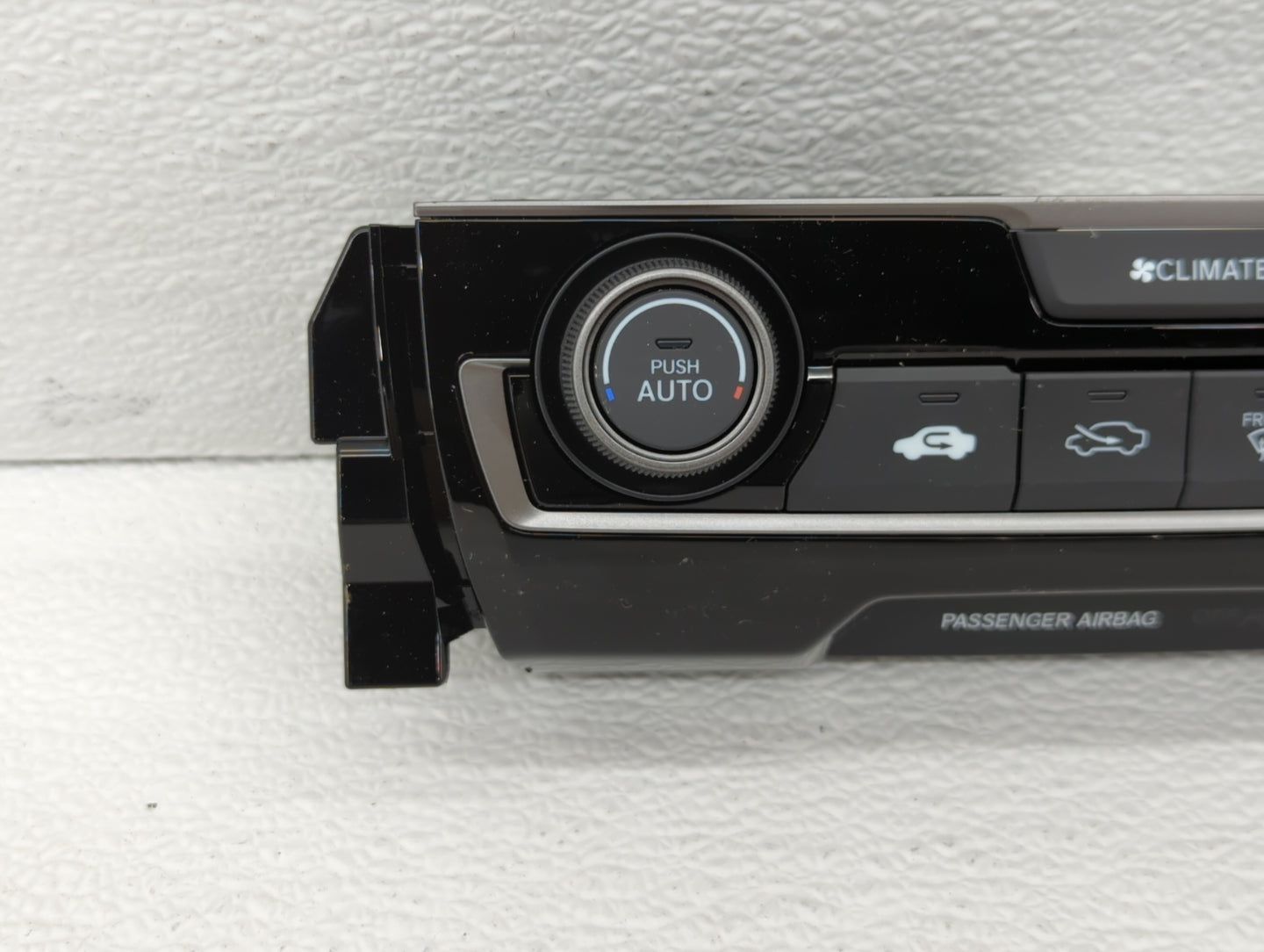 2016-2021 Honda Civic Climate Control Module Temperature AC/Heater Replacement P/N:79600-TBA-A332-M1 Fits OEM Used Auto Part