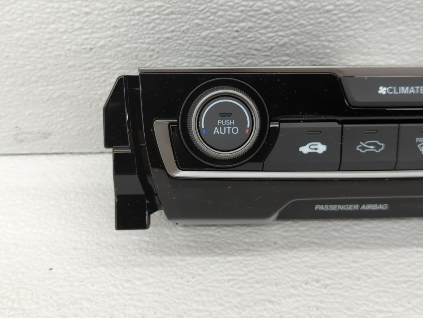 2016-2021 Honda Civic Climate Control Module Temperature AC/Heater Replacement P/N:79600-TBA-A332-M1 Fits OEM Used Auto Part