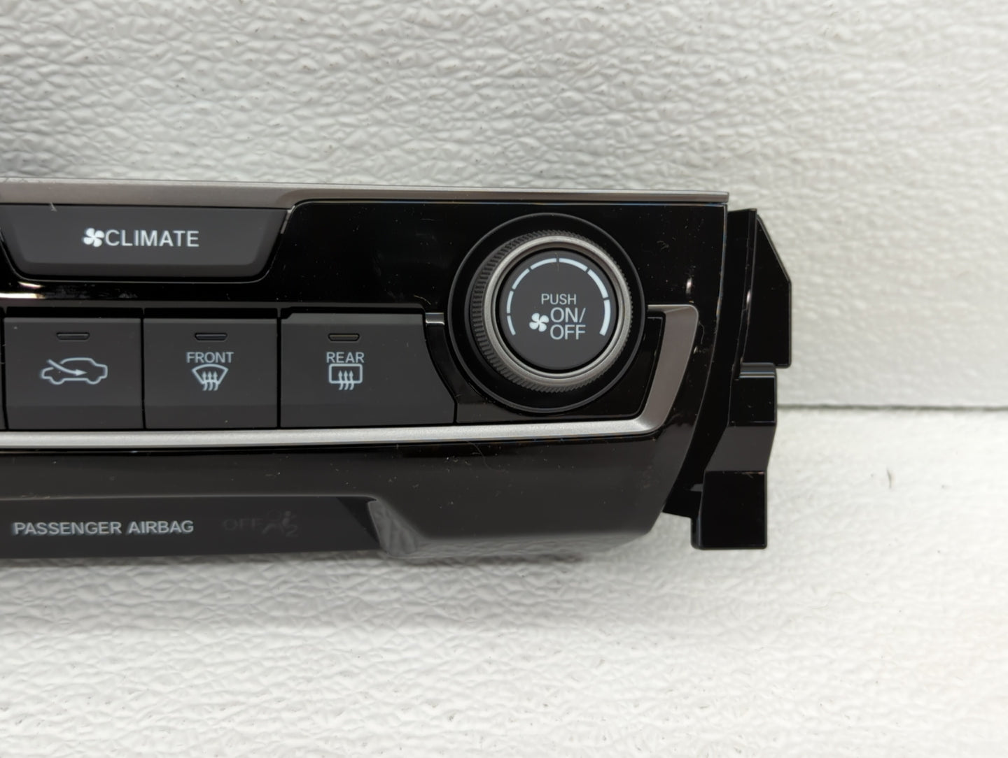 2016-2021 Honda Civic Climate Control Module Temperature AC/Heater Replacement P/N:79600-TBA-A332-M1 Fits OEM Used Auto Part