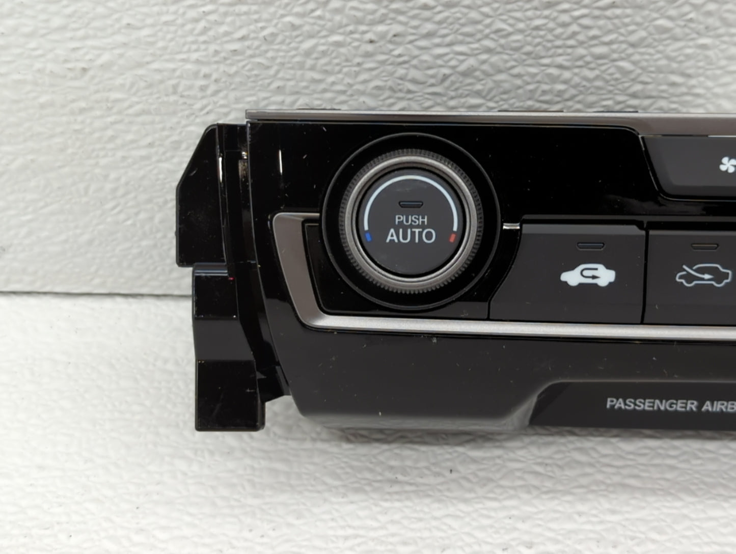 2016-2021 Honda Civic Climate Control Module Temperature AC/Heater Replacement P/N:79600-TBA-A332-M1 Fits OEM Used Auto Part