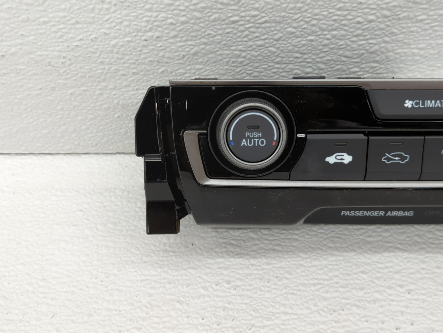 2016-2021 Honda Civic Climate Control Module Temperature AC/Heater Replacement P/N:79600-TBA-A332-M1 Fits OEM Used Auto Part