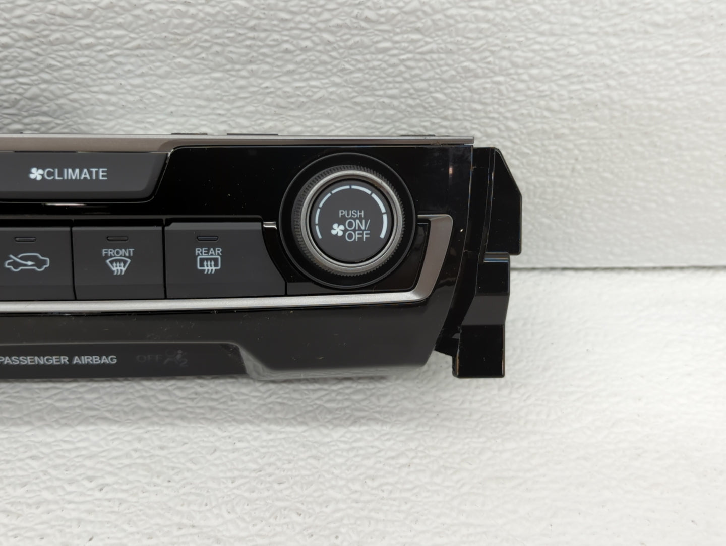 2016-2021 Honda Civic Climate Control Module Temperature AC/Heater Replacement P/N:79600-TBA-A332-M1 Fits OEM Used Auto Part