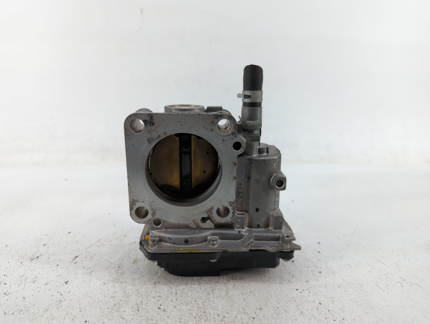 2016-2022 Honda Civic Throttle Body P/N:GMH1A Fits Fits 2016 2017 2018 2019 2020 2021 2022 OEM Used Auto Parts - Oemusedauto